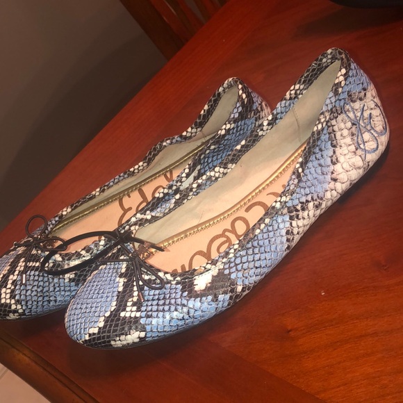 Prwnd Sam Edelman Felicia snake print baby blue black and white combo sz9 - Picture 3 of 11